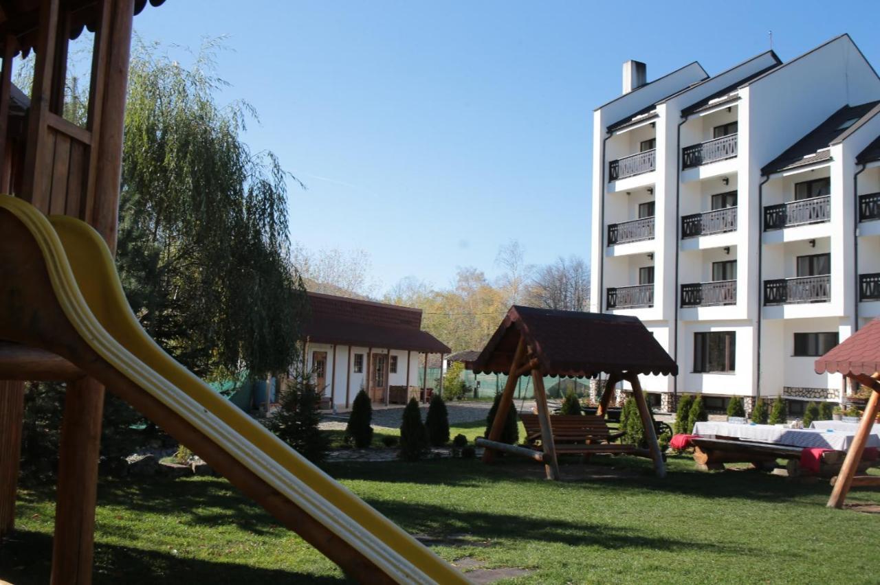 Pensiunea Casa Doamnei Voronet Gura Humorului Exterior photo